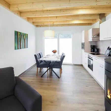 Ferienpark Wolfsschlucht Dom wakacyjny Prüm