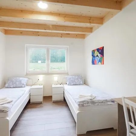 Ferienpark Wolfsschlucht Dom wakacyjny